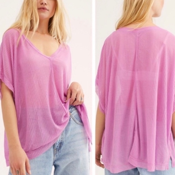 1049 Basic V Swing Top